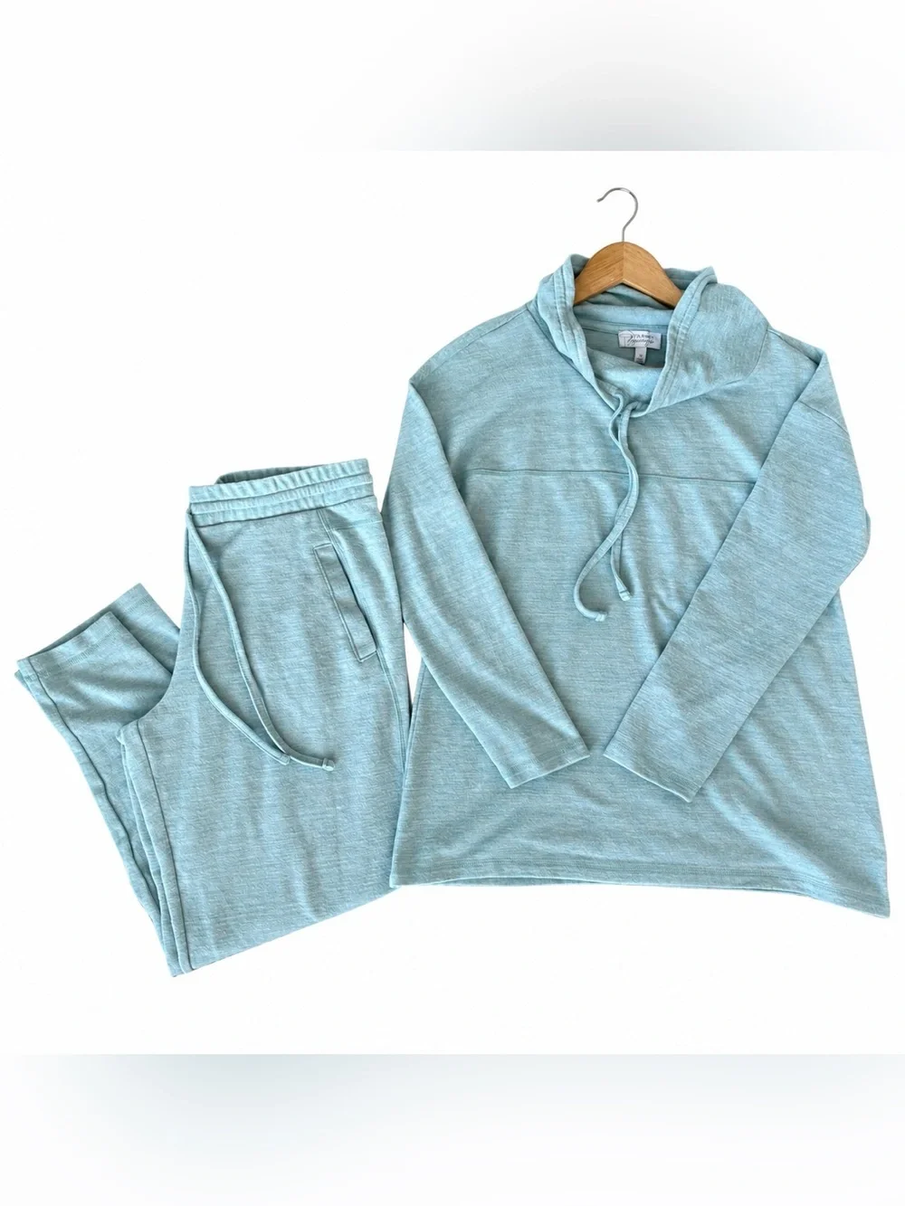 Talbots Womens Light Blue Loungewear Top And Pant Set, Cow Neckline, Size Medium - Picture 2 of 11